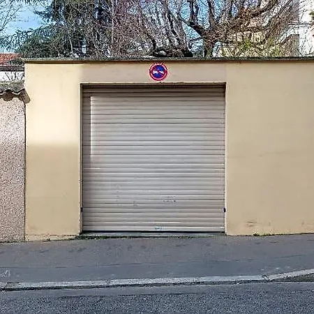 Le Jacquard Garage Centre Pour 2 A 8 Pers *